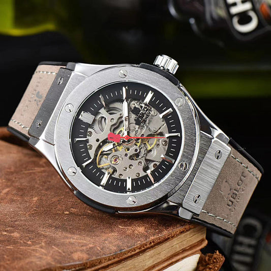 Classic European Atmospheric Round Dial Business Men's Fully Automatic Hollow Manipulator Watch