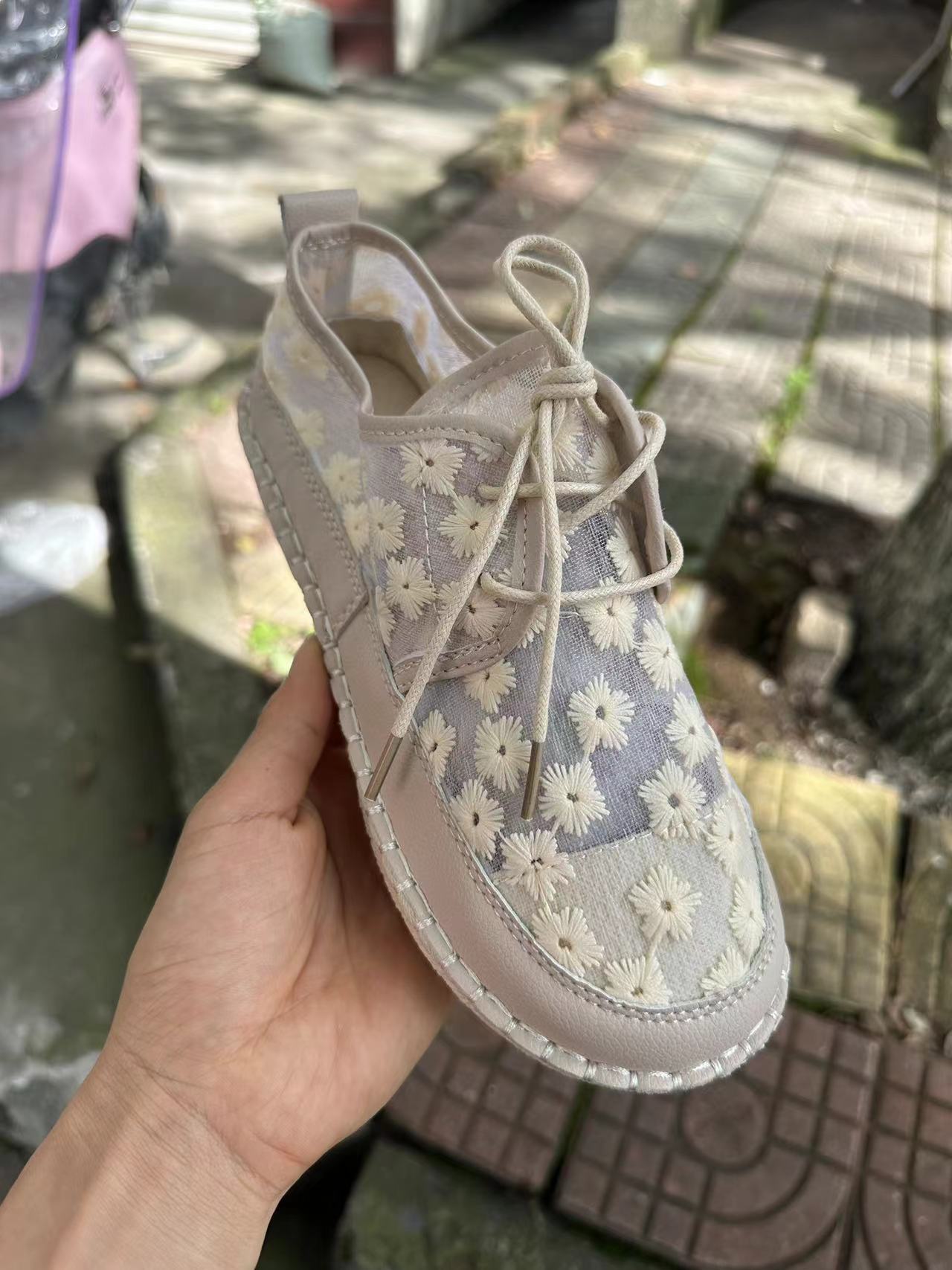 Flower Lace Up Casual Women's Pumps