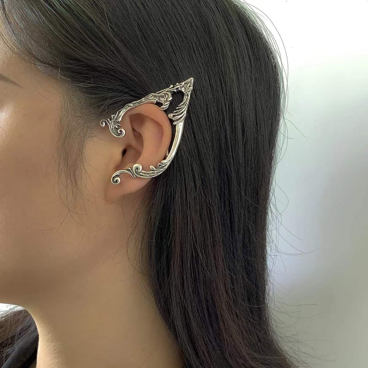 European And American Cross-border Jewelry Sweet Cool Dark Style All-match Elf Earrings Retro Creative Halloween Contour Ear Clip For Women