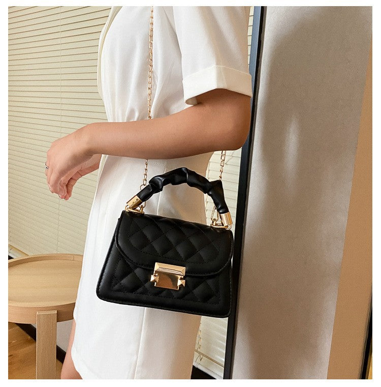 Popular All-matching Ins Women's Bag 2024 Popular Korean Fashion Chain Crossbody Internet Celebrity Portable Small Square Bag
