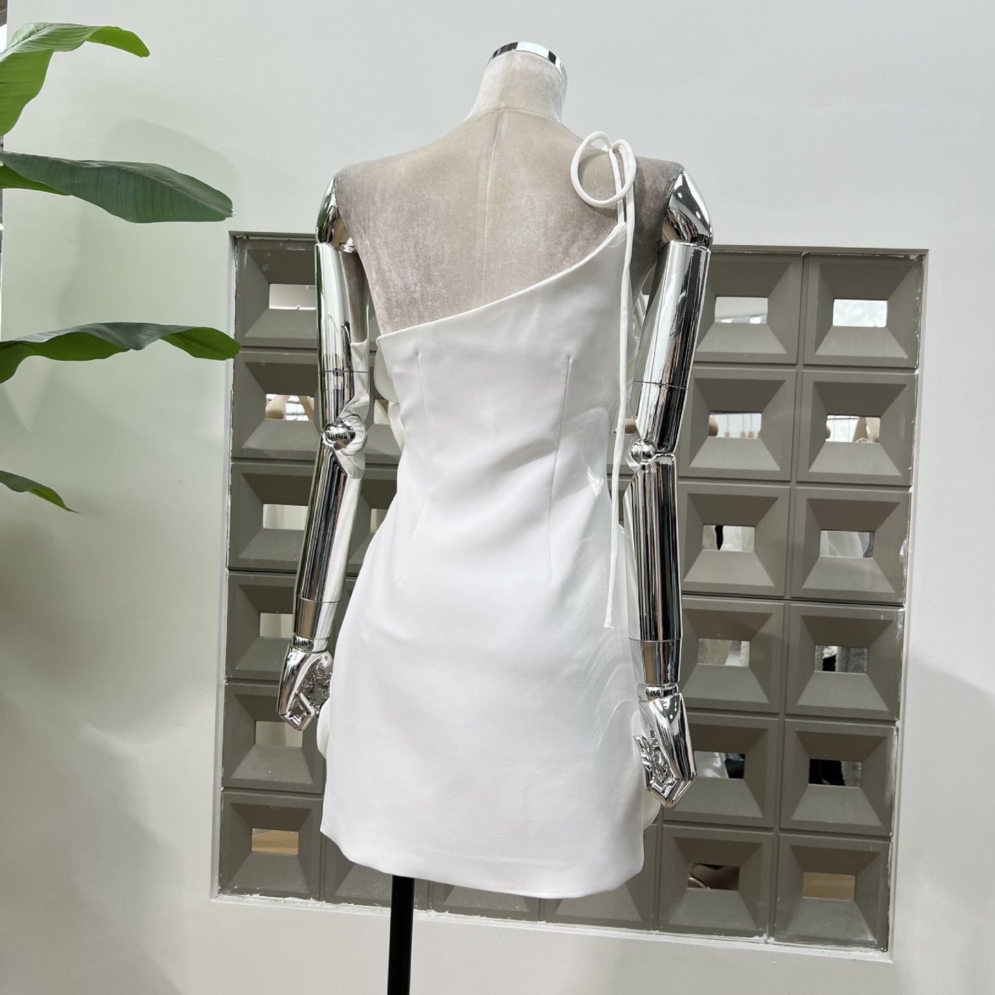 Summer PARTY Gentle Foreign-style Hand-stitched Flowers One-shoulder Slim-fit Dress Rich Women&#039;s Age-reducing Lace-up Dress