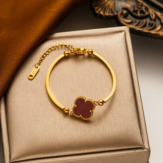 Nabao Cross-border Hot-selling Four-leaf Clover Titanium Steel Bracelet For Women, Light Luxury Niche Design Pendant, Simple, Versatile And High-end
