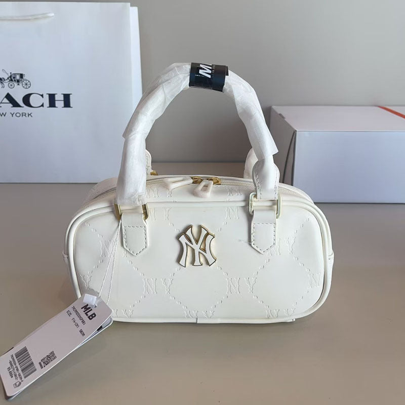 MLB Boston 2025 New Dark Pattern Full Label Portable Underarm Bag Bowling Fashion Casual All-match Women's Bag