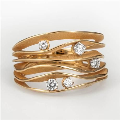 Simple Elegant Golden Diamond Women's Ring